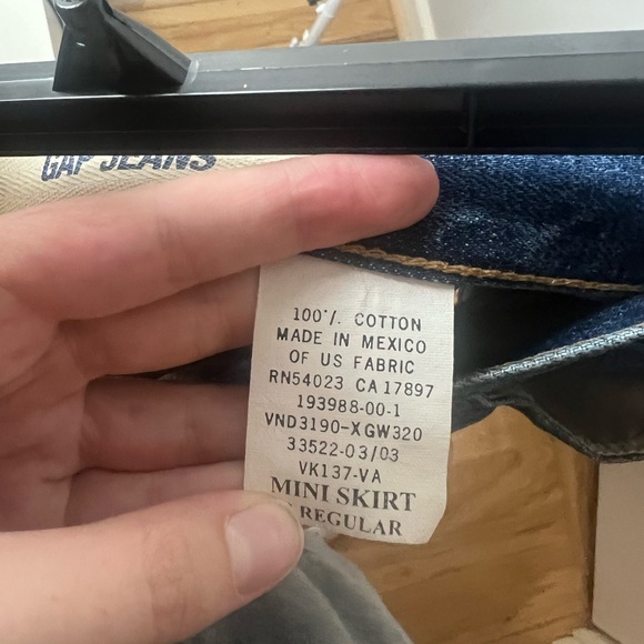 Gap Jeans Y2K VTG Denim Blue Jean Mini Skirt Size 2 Capsule Cotton Classic - Picture 3 of 5